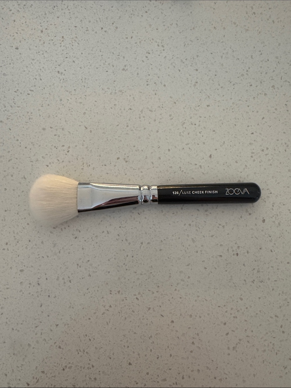 ZOEVA 126 Luxe Cheek Finish Brush